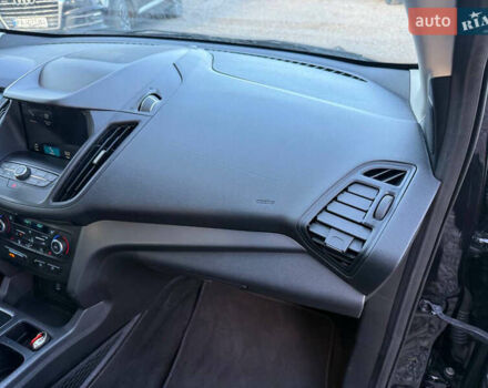 Черный Форд Эскейп, объемом двигателя 1.5 л и пробегом 147 тыс. км за 12600 $, фото 64 на Automoto.ua