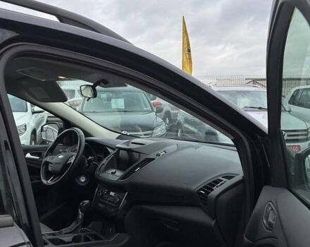 Черный Форд Эскейп, объемом двигателя 1.5 л и пробегом 189 тыс. км за 11499 $, фото 8 на Automoto.ua