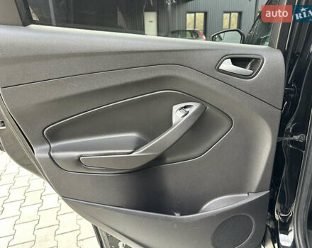 Черный Форд Эскейп, объемом двигателя 1.5 л и пробегом 142 тыс. км за 12990 $, фото 49 на Automoto.ua