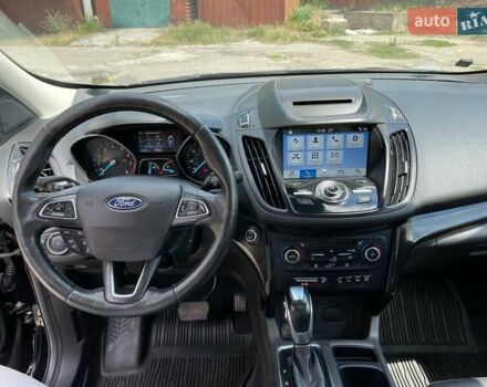 Форд Эскейп 2018 в Запорожье на Automoto.ua Черный Форд Эскейп, объемом двигателя 2 л и пробегом 32 тыс. км за 19000 $, фото 10 на Automoto.ua