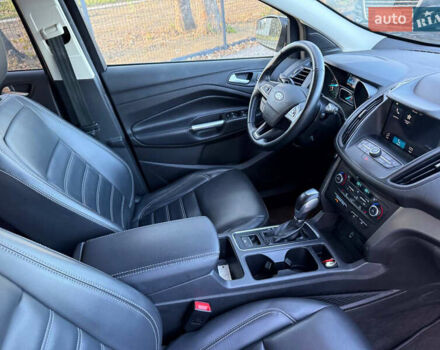 Черный Форд Эскейп, объемом двигателя 1.5 л и пробегом 147 тыс. км за 12600 $, фото 66 на Automoto.ua