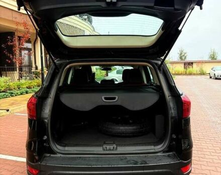 Чорний Форд Ескейп, об'ємом двигуна 2.49 л та пробігом 146 тис. км за 13600 $, фото 10 на Automoto.ua