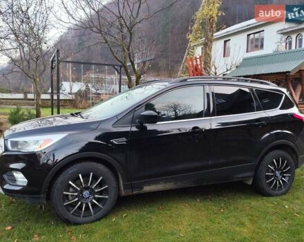 Черный Форд Эскейп, объемом двигателя 1.5 л и пробегом 86 тыс. км за 11500 $, фото 4 на Automoto.ua