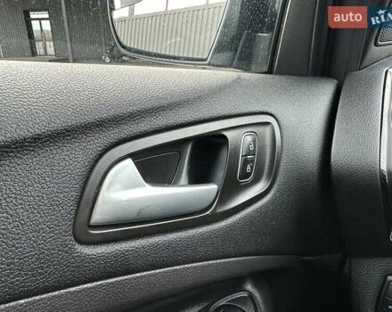 Черный Форд Эскейп, объемом двигателя 1.5 л и пробегом 142 тыс. км за 12990 $, фото 36 на Automoto.ua