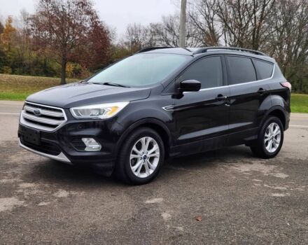 Черный Форд Эскейп, объемом двигателя 1.5 л и пробегом 34 тыс. км за 5500 $, фото 1 на Automoto.ua