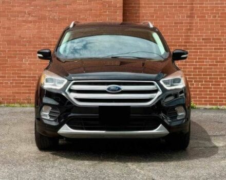 Черный Форд Эскейп, объемом двигателя 2 л и пробегом 99 тыс. км за 3500 $, фото 1 на Automoto.ua