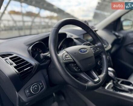 Форд Ескейп 2018 у Львові на Automoto.ua Чорний Форд Ескейп, об'ємом двигуна 2 л та пробігом 127 тис. км за 15250 $, фото 20 на Automoto.ua