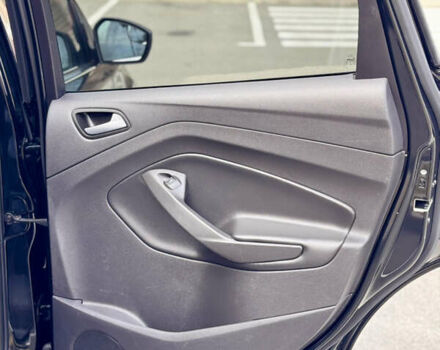 Черный Форд Эскейп, объемом двигателя 1.5 л и пробегом 143 тыс. км за 12999 $, фото 30 на Automoto.ua