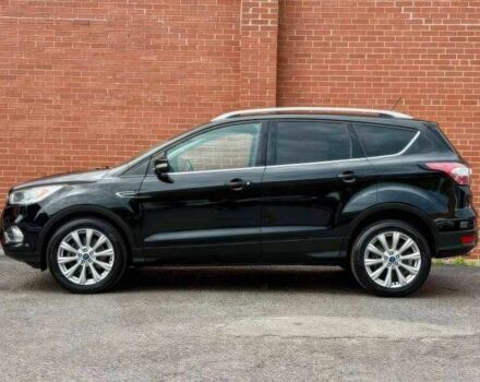 Черный Форд Эскейп, объемом двигателя 2 л и пробегом 99 тыс. км за 3500 $, фото 7 на Automoto.ua