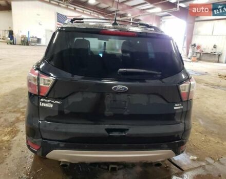 Черный Форд Эскейп, объемом двигателя 2 л и пробегом 105 тыс. км за 2500 $, фото 5 на Automoto.ua