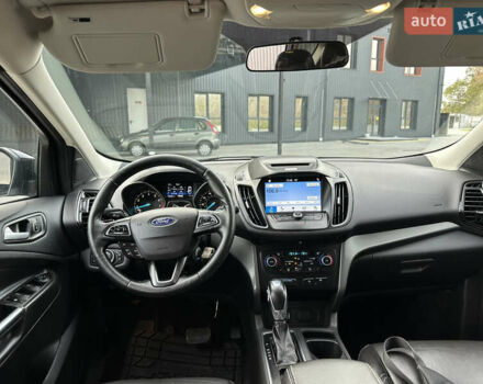 Черный Форд Эскейп, объемом двигателя 1.5 л и пробегом 142 тыс. км за 12990 $, фото 47 на Automoto.ua