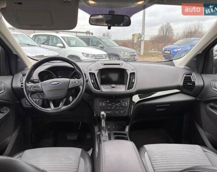 Черный Форд Эскейп, объемом двигателя 1.5 л и пробегом 189 тыс. км за 11499 $, фото 13 на Automoto.ua