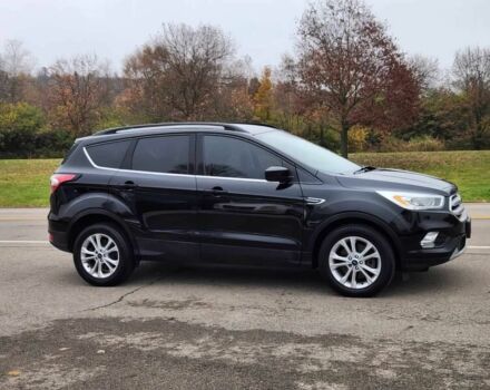 Черный Форд Эскейп, объемом двигателя 1.5 л и пробегом 34 тыс. км за 5500 $, фото 4 на Automoto.ua