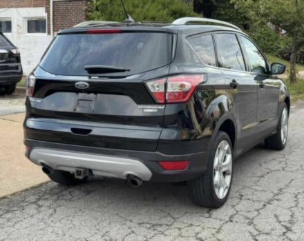 Черный Форд Эскейп, объемом двигателя 2 л и пробегом 44 тыс. км за 3800 $, фото 7 на Automoto.ua