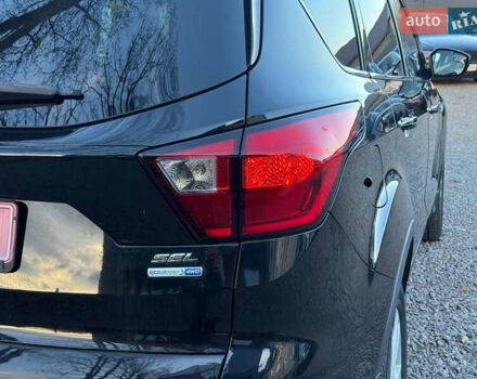 Черный Форд Эскейп, объемом двигателя 1.5 л и пробегом 147 тыс. км за 12600 $, фото 14 на Automoto.ua