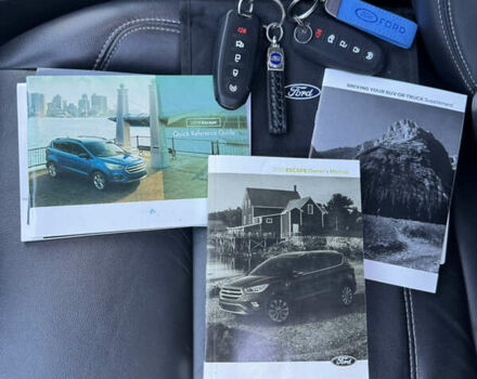 Чорний Форд Ескейп, об'ємом двигуна 2 л та пробігом 76 тис. км за 15900 $, фото 13 на Automoto.ua