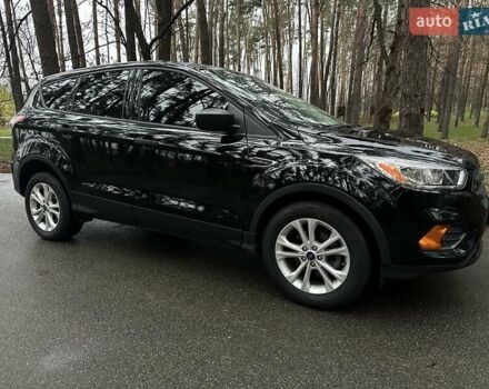 Чорний Форд Ескейп, об'ємом двигуна 2.5 л та пробігом 173 тис. км за 13200 $, фото 2 на Automoto.ua