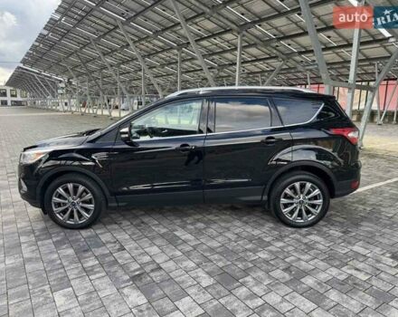 Форд Ескейп 2018 у Львові на Automoto.ua Чорний Форд Ескейп, об'ємом двигуна 2 л та пробігом 127 тис. км за 15250 $, фото 9 на Automoto.ua