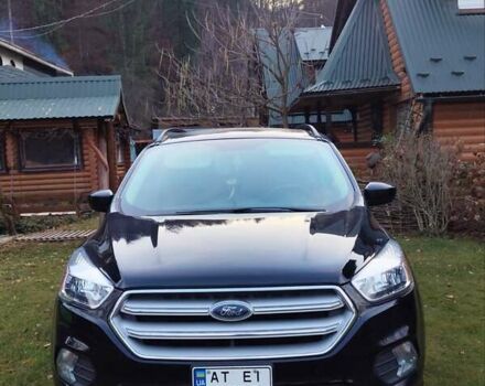 Черный Форд Эскейп, объемом двигателя 1.5 л и пробегом 86 тыс. км за 11500 $, фото 1 на Automoto.ua