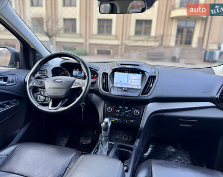 Черный Форд Эскейп, объемом двигателя 1.5 л и пробегом 143 тыс. км за 12999 $, фото 42 на Automoto.ua