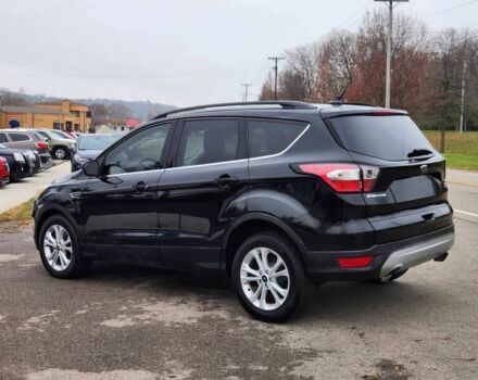 Черный Форд Эскейп, объемом двигателя 1.5 л и пробегом 34 тыс. км за 5500 $, фото 2 на Automoto.ua