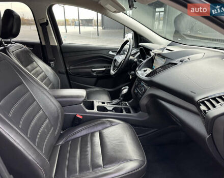 Черный Форд Эскейп, объемом двигателя 1.5 л и пробегом 142 тыс. км за 12990 $, фото 61 на Automoto.ua