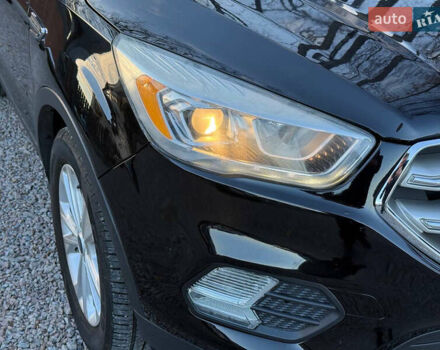 Черный Форд Эскейп, объемом двигателя 1.5 л и пробегом 147 тыс. км за 12600 $, фото 24 на Automoto.ua