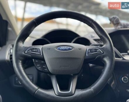 Форд Ескейп 2018 у Львові на Automoto.ua Чорний Форд Ескейп, об'ємом двигуна 2 л та пробігом 127 тис. км за 15250 $, фото 25 на Automoto.ua