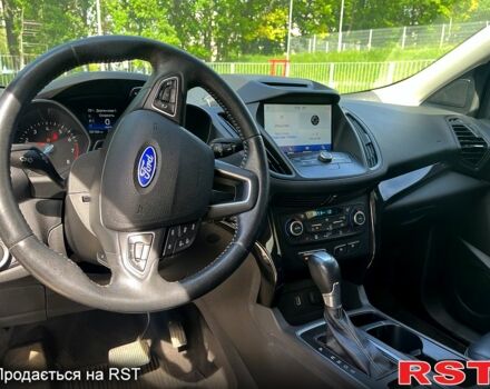 Черный Форд Эскейп, объемом двигателя 1.5 л и пробегом 207 тыс. км за 11550 $, фото 7 на Automoto.ua