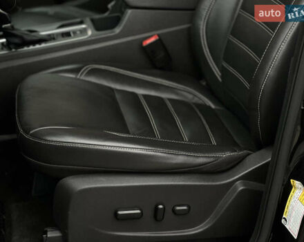 Чорний Форд Ескейп, об'ємом двигуна 2 л та пробігом 76 тис. км за 12999 $, фото 34 на Automoto.ua