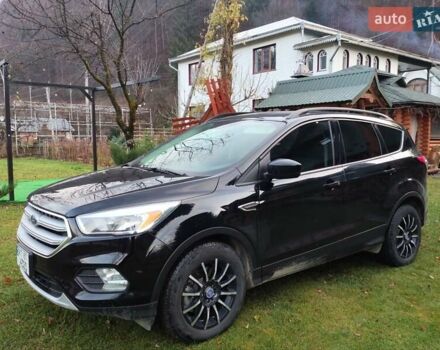 Черный Форд Эскейп, объемом двигателя 1.5 л и пробегом 86 тыс. км за 11500 $, фото 3 на Automoto.ua