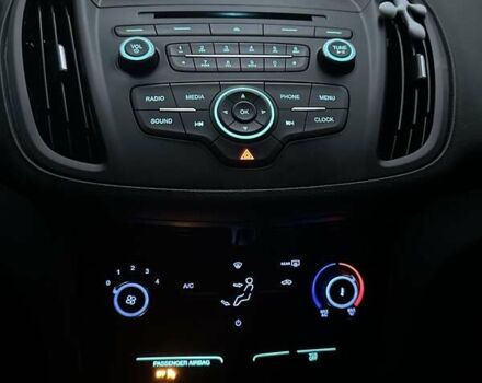 Чорний Форд Ескейп, об'ємом двигуна 2.5 л та пробігом 173 тис. км за 13200 $, фото 20 на Automoto.ua