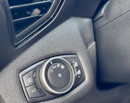 Черный Форд Эскейп, объемом двигателя 1.5 л и пробегом 143 тыс. км за 12999 $, фото 58 на Automoto.ua