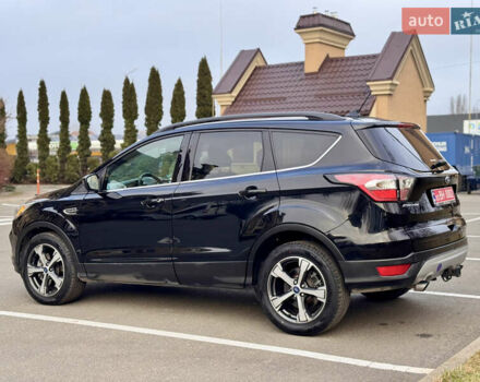 Черный Форд Эскейп, объемом двигателя 1.5 л и пробегом 143 тыс. км за 12999 $, фото 14 на Automoto.ua