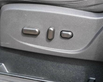 Черный Форд Эскейп, объемом двигателя 2 л и пробегом 89 тыс. км за 9000 $, фото 14 на Automoto.ua