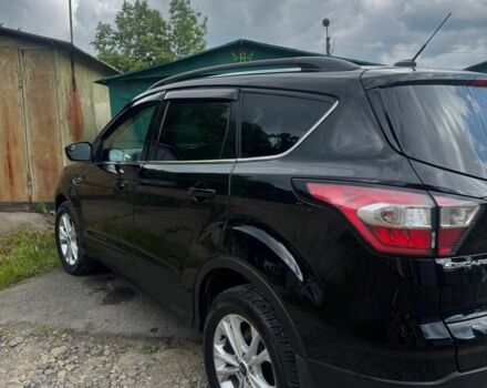 Чорний Форд Ескейп, об'ємом двигуна 1.5 л та пробігом 77 тис. км за 14000 $, фото 2 на Automoto.ua