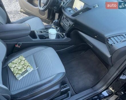 Черный Форд Эскейп, объемом двигателя 1.5 л и пробегом 90 тыс. км за 14000 $, фото 19 на Automoto.ua