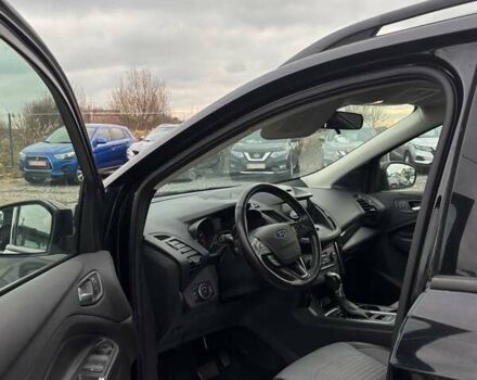 Черный Форд Эскейп, объемом двигателя 1.5 л и пробегом 189 тыс. км за 11499 $, фото 11 на Automoto.ua
