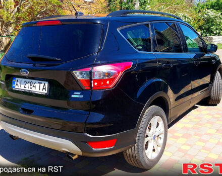 Черный Форд Эскейп, объемом двигателя 1.5 л и пробегом 122 тыс. км за 12350 $, фото 2 на Automoto.ua