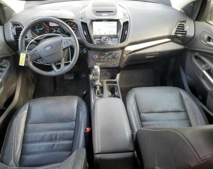 Черный Форд Эскейп, объемом двигателя 2 л и пробегом 77 тыс. км за 2800 $, фото 7 на Automoto.ua