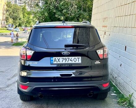 Черный Форд Эскейп, объемом двигателя 1.5 л и пробегом 207 тыс. км за 11550 $, фото 3 на Automoto.ua