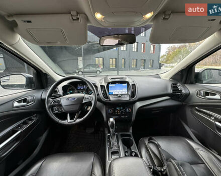 Черный Форд Эскейп, объемом двигателя 1.5 л и пробегом 142 тыс. км за 12990 $, фото 48 на Automoto.ua