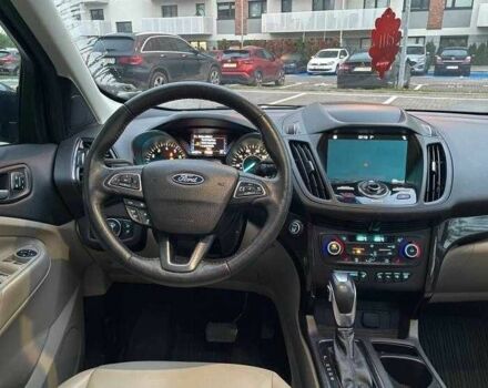 Чорний Форд Ескейп, об'ємом двигуна 1.6 л та пробігом 82 тис. км за 8300 $, фото 5 на Automoto.ua