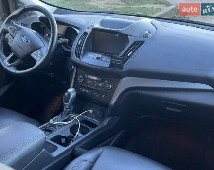 Черный Форд Эскейп, объемом двигателя 1.5 л и пробегом 163 тыс. км за 14500 $, фото 8 на Automoto.ua