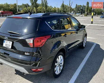 Чорний Форд Ескейп, об'ємом двигуна 1.5 л та пробігом 87 тис. км за 15000 $, фото 6 на Automoto.ua