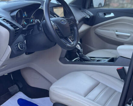 Чорний Форд Ескейп, об'ємом двигуна 1.5 л та пробігом 54 тис. км за 13799 $, фото 7 на Automoto.ua