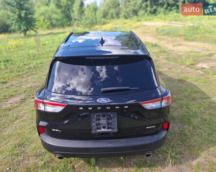 Чорний Форд Ескейп, об'ємом двигуна 1.5 л та пробігом 58 тис. км за 13800 $, фото 3 на Automoto.ua