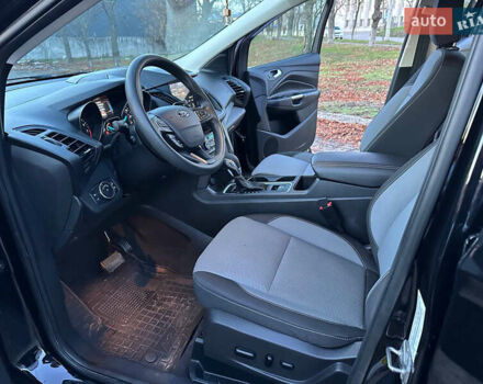 Чорний Форд Ескейп, об'ємом двигуна 1.5 л та пробігом 55 тис. км за 11700 $, фото 8 на Automoto.ua