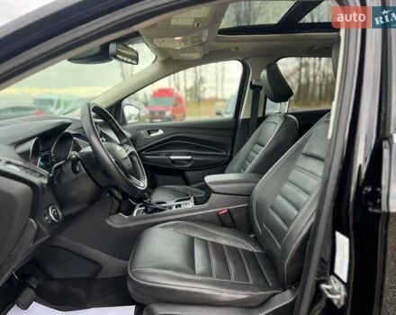 Черный Форд Эскейп, объемом двигателя 2 л и пробегом 137 тыс. км за 14999 $, фото 26 на Automoto.ua