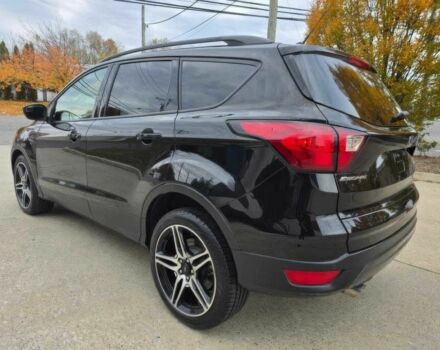 Черный Форд Эскейп, объемом двигателя 1.5 л и пробегом 38 тыс. км за 4300 $, фото 4 на Automoto.ua